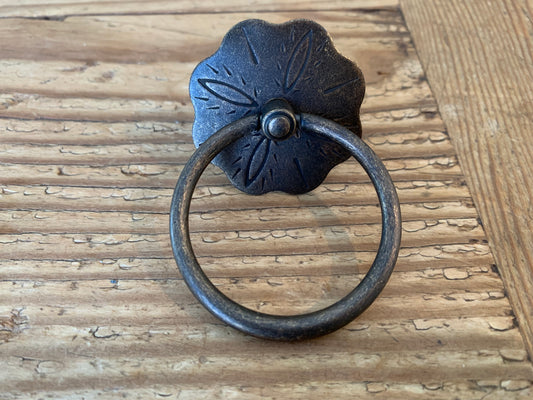 Floral Ring  Pull